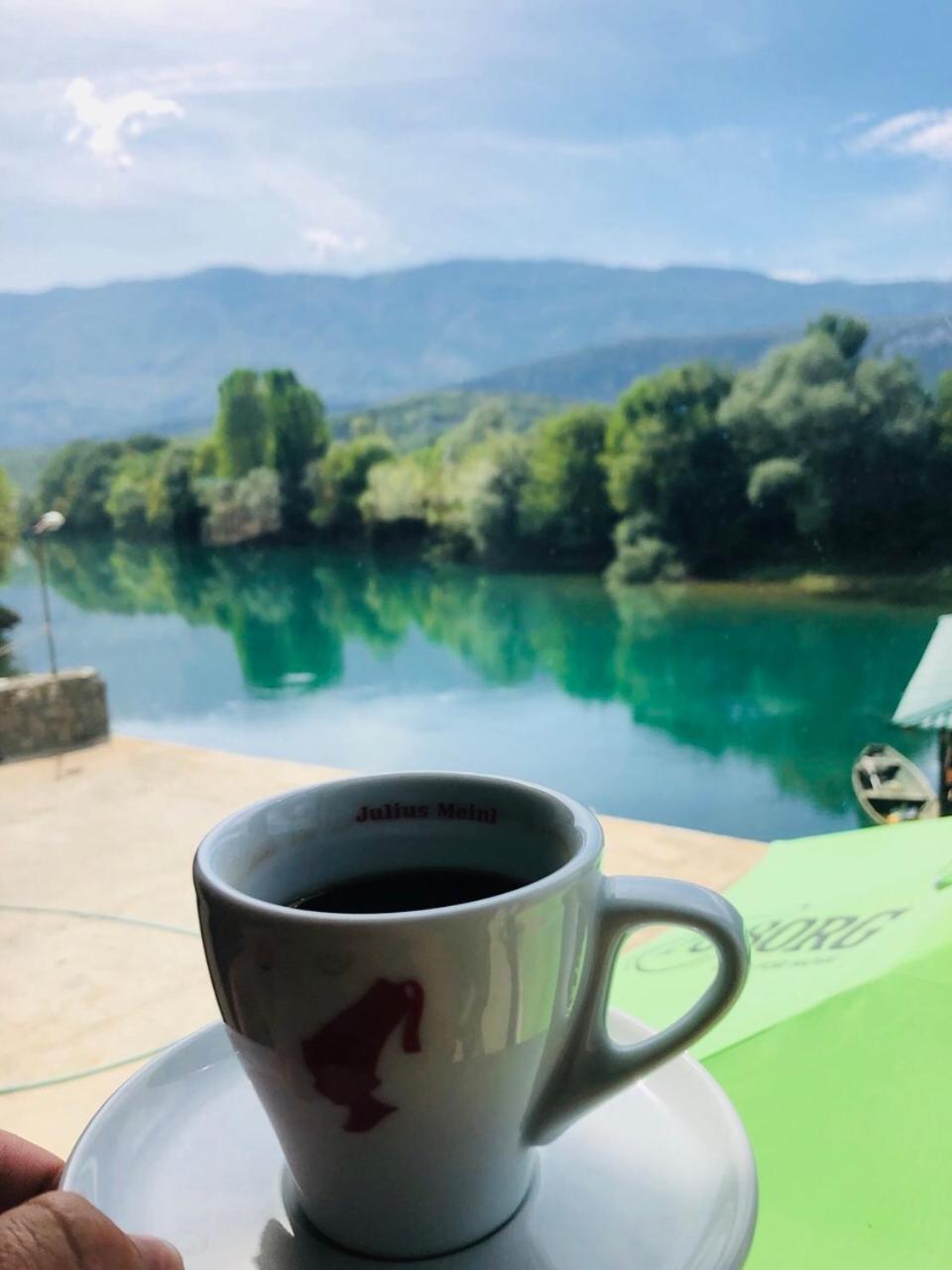 Splav "Slap" - Bungalovi Danilovgrad Dış mekan fotoğraf